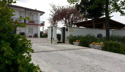 Standard Double or Twin Room with Garden View
