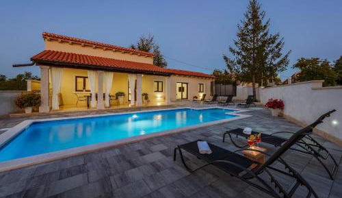 Two-Bedroom Villa