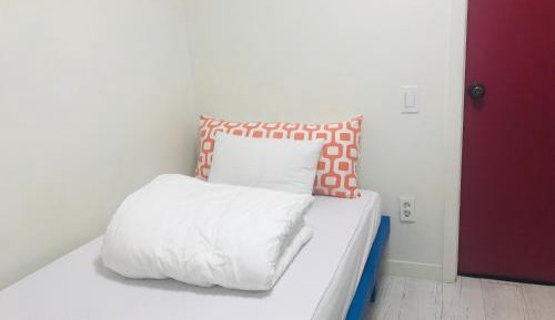 Budget Single Room