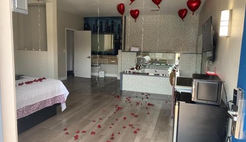 King Room with Spa Bath