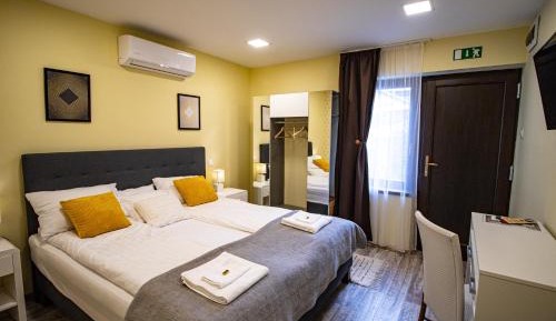 Double Room with Private Bathroom