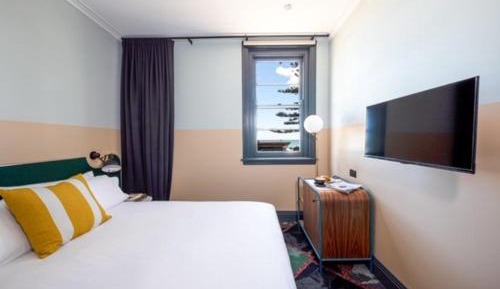 Queen Room with Sea View