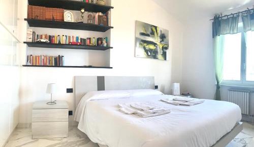 Double Room with Private External Bathroom and Sea View