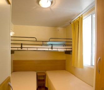 Mobile Home (5 adults)