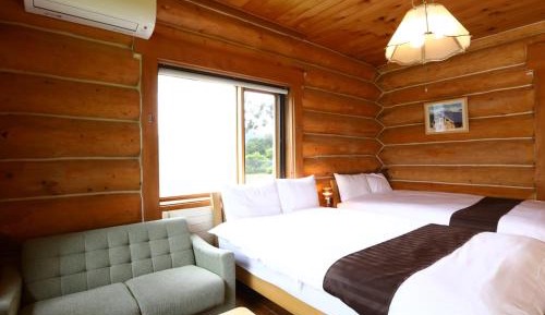 Standard Triple Room with Mountain View