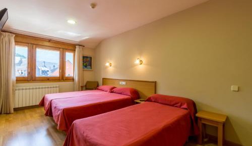 Triple Room