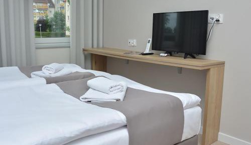 Double or Twin Room with Bathroom