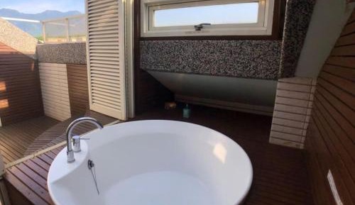 Deluxe Double Room with Bath