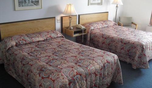 Double Room with Two Double Beds - Non-Smoking