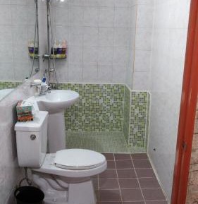Twin Room with Private Bathroom