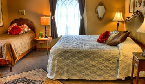 King Room with Kitchen
