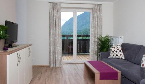 Apartment 6