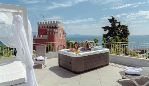 King Suite