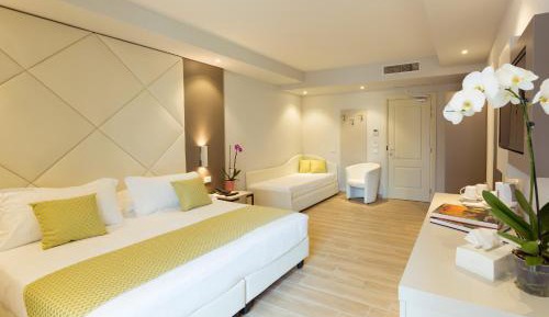 Basic Triple Room