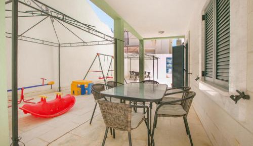 Apartment with Terrace