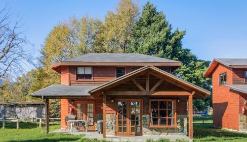 Three-Bedroom Cottage