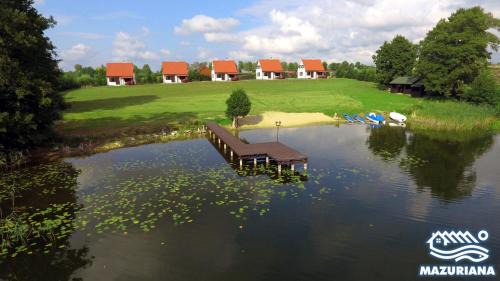 Three-Bedroom House with a Lake View 