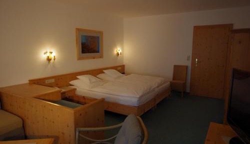 Large Double Room