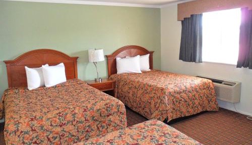 Basic Triple Room