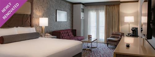 HORSESHOE JUNIOR SUITE 2 QUEEN NON-SMOKING