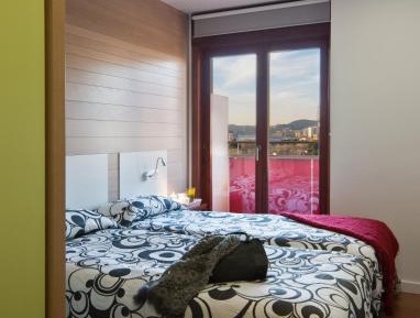 Apartment (2 Adults)