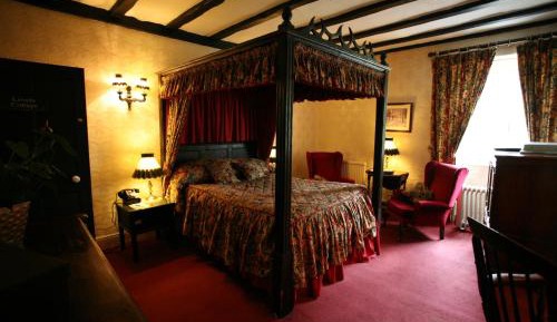 Double Room with Four Poster Bed