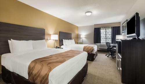 Queen Room with Two Queen Beds - Non-Smoking