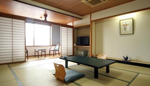 Japanese-Style Room