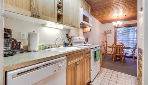 One Bedroom Apartment