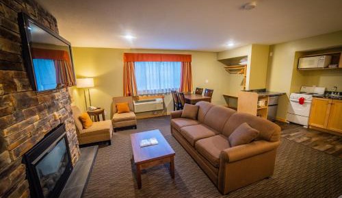 Fire Place Suite - Not Dog/Pet Friendly
