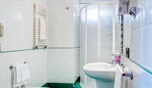 Standard Double/Twin Room