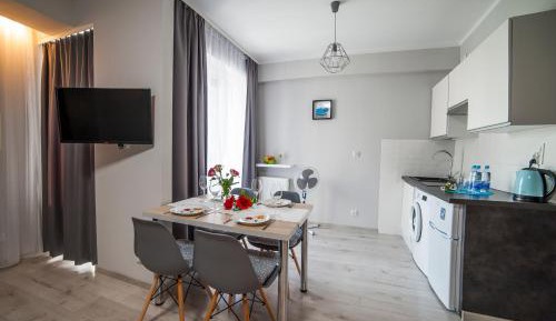 Studio Apartment with One Double Bed