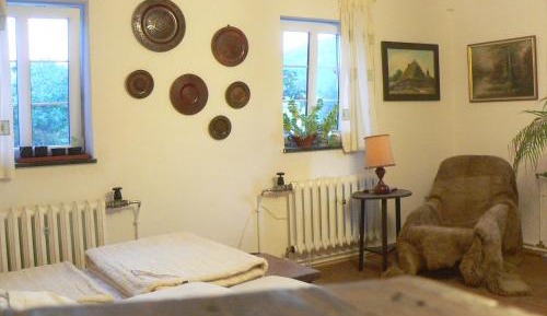 Quadruple Room with Private Bathroom