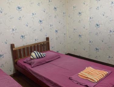 Standard Twin Room with Shared Bathroom