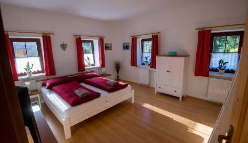 One-Bedroom Suite