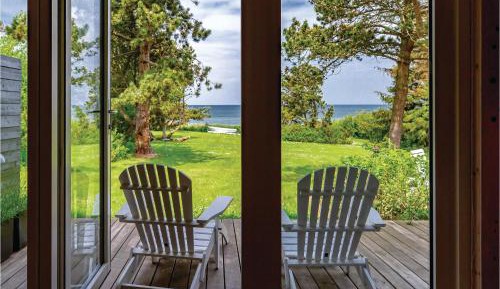 Three-Bedroom Holiday Home 