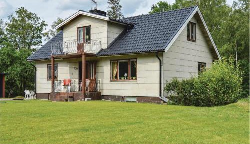 Two-Bedroom Holiday Home