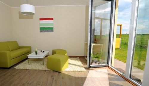 One-Bedroom Apartment (1 Adult)