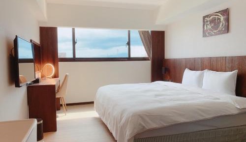 Double Room with Mountain View