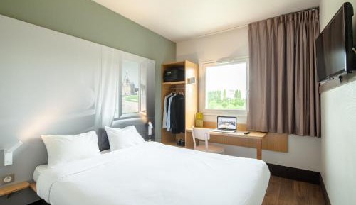 Double Room - Non-Smoking 