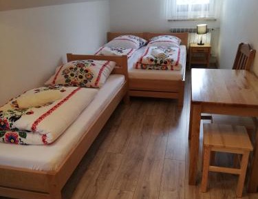 Triple Room with Private Bathroom