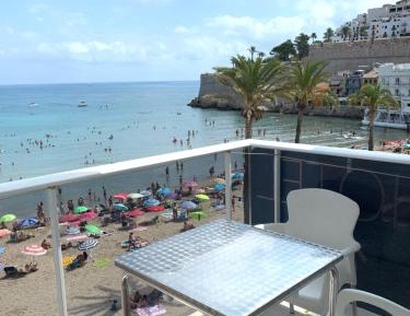 Double Room with Balcony and Sea View