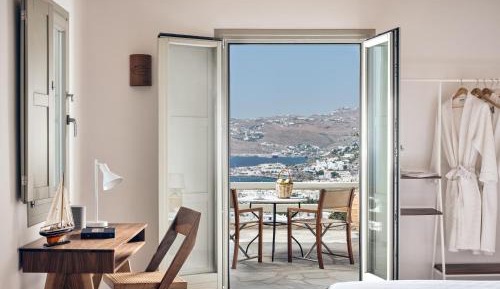 Hilltop Sea View Room