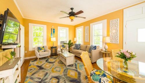 Deluxe One Bedroom Villa with Private Deck