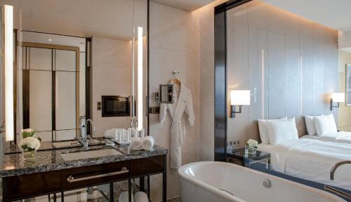 N2 Grand River View Twin 