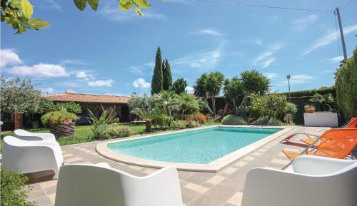 Two-Bedroom Holiday Home