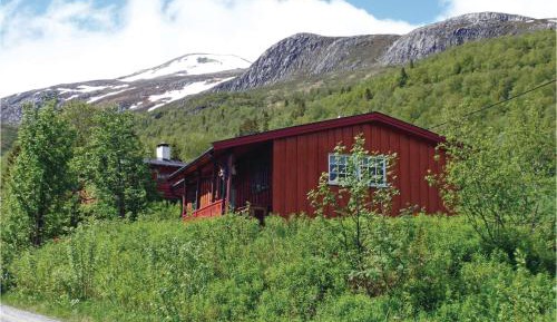 Two-Bedroom Holiday Home