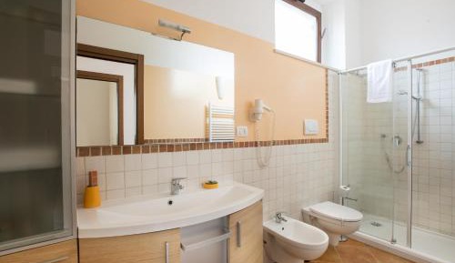 Superior One-Bedroom Apartment