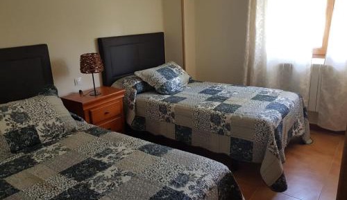 Twin Room with Private Bathroom