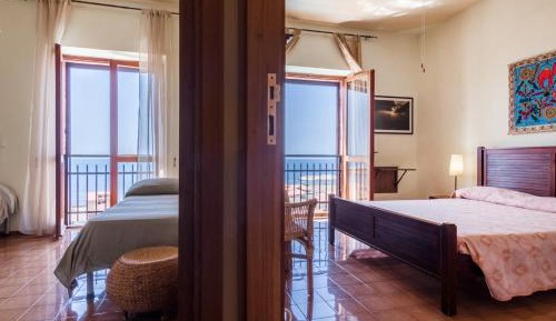 Quadruple Room with Sea View